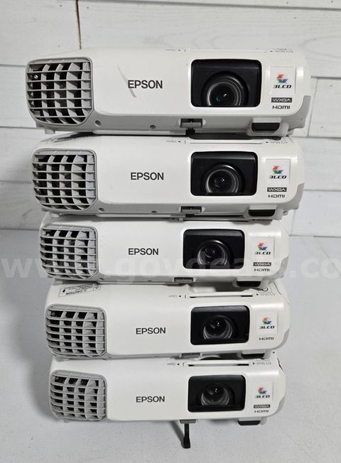 Surplus Lot of 5 Epson Projectors