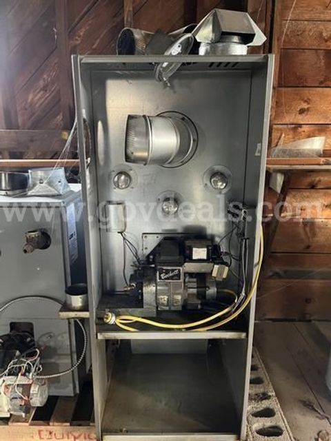 Beckett AFG Oil Burner & Forced-Air Furnace Assembly