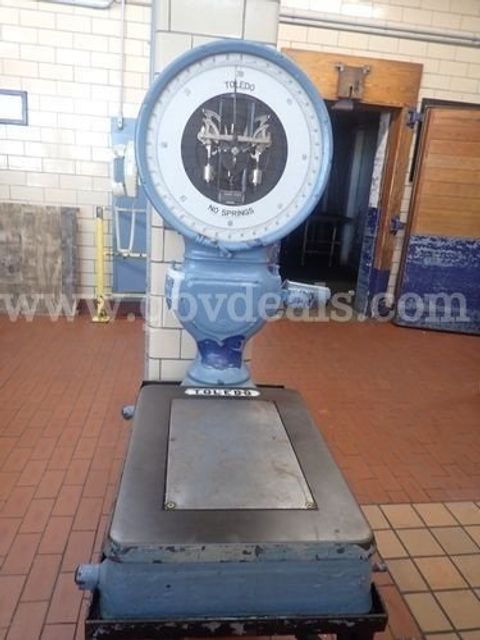 Toledo Butcher Shop Scale - 200 lb. Capacity