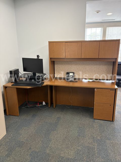 3-piece office desk