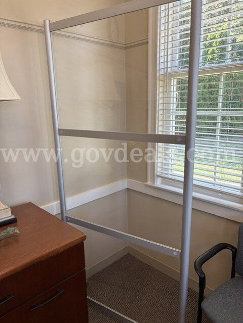Portable Plexiglass