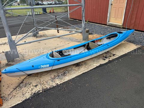 (1) Blue Pelican Kayak