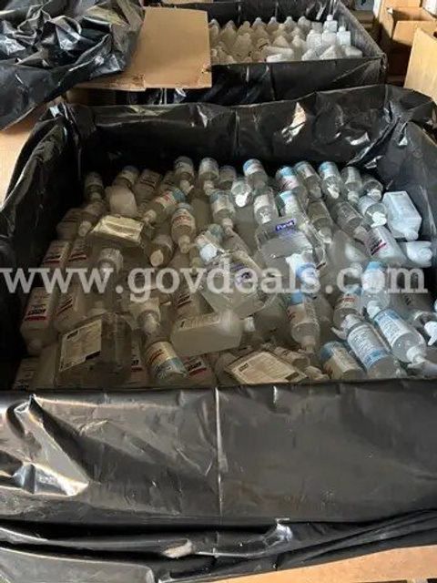 Large box/pallet of EXPIRED hand sanitizer