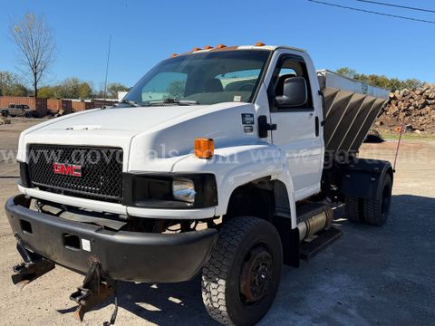 2008 GMC 5500 Diesel 4x4 Plow Truck