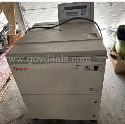 Thermo Fisher Sorvall RC-3BP 75007530 6,000 RPM Centrifuge w/ H6000A Rotor