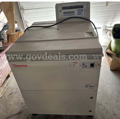 Thermo Fisher Sorvall RC-3BP 75007530 6,000 RPM Centrifuge w/ H6000A Rotor