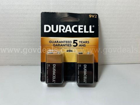 Lot of 144 Duracell 9V Battery Packs | 144 New Sealed Retail 2-Packs | 288 Total Batteries | MN1604B2 | MAR 2026