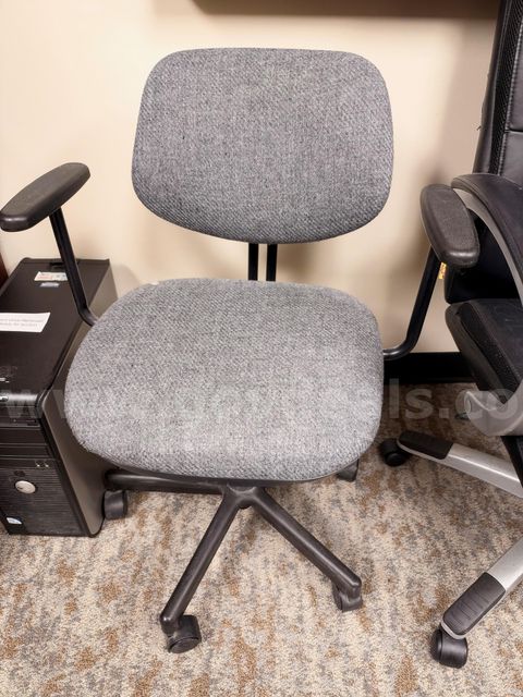 Gray rolling chair w/ arm rests