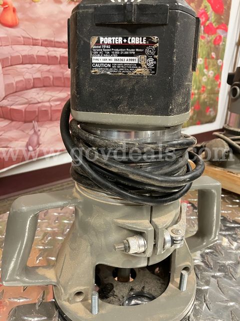 Porter-Cable 75182 / 75361 3-1/4 HP Variable Speed Production Router (Heavy Duty)