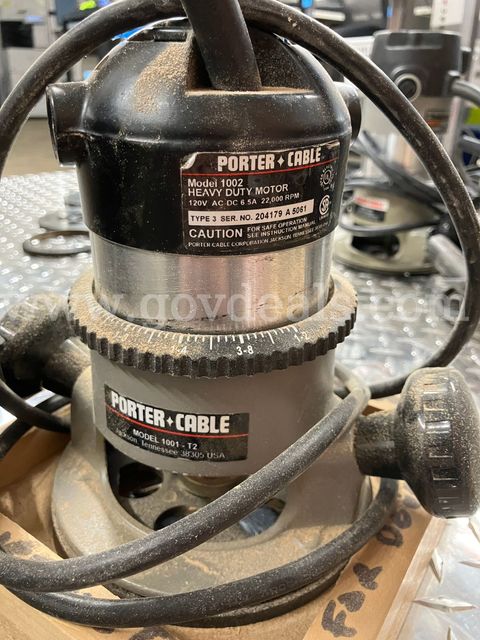 Vintage Porter-Cable Heavy-Duty Router – Model 1002 Motor & Model 1001 Fixed Base (Made in USA)