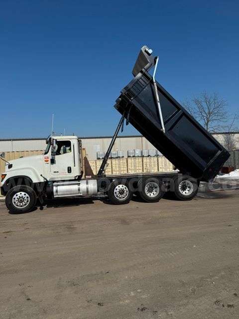 2019 International HX515 Tri-Axle Dump Truck