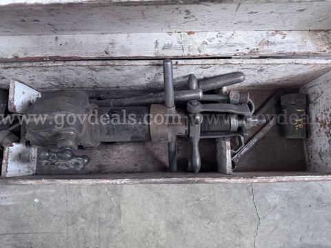 A-1 Pipe Tapping Tool