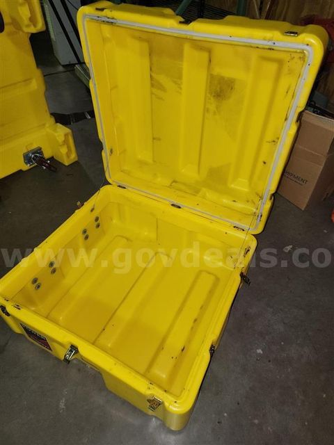 Lot of 2 Hardigg/Pelican single-lid rotomolded shipping cases