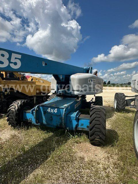 2008 Genie S85 Telescopic Boom Lift-Inoperable
