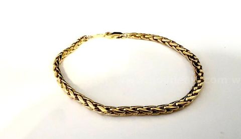 Beautiful, Ladies 7 Inch Snake Bracelet, 24k Real Gold Filled