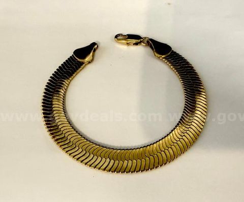 Beautiful, 1/2" Wide, 7" in Length Flex Bracelet, Real 24k Gold Filled
