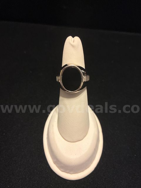 9.5 Rhodium Clad (Silver) Onyx Diamond Cut Ring,