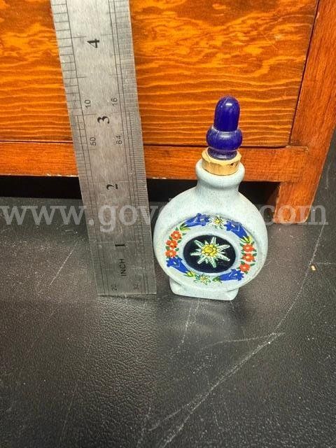 German Ceramic Zwiefacher Schmalzlerfranzi Snuff Bottle