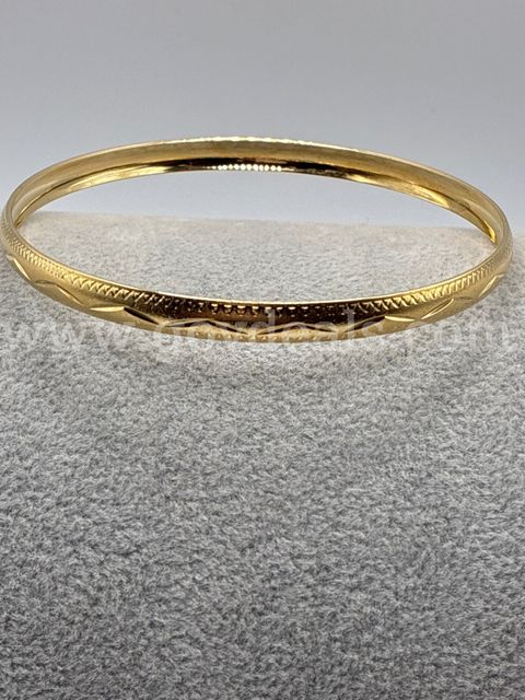 Diamond Cut Bangle Bracelet. 2 1/2 Inch 24K Real Gold Filled