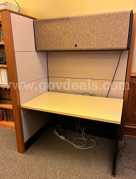 Cubicals, Misc Chairs, File Cabinets, Bookshelves and Red Bean LEAN Tool