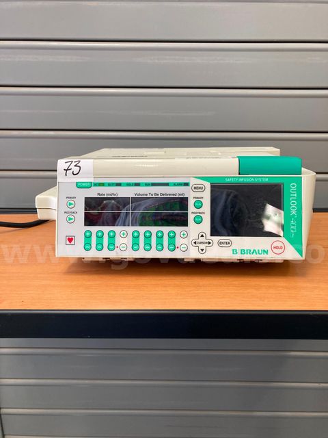 B Braun Outlook 400es Infusion Pump