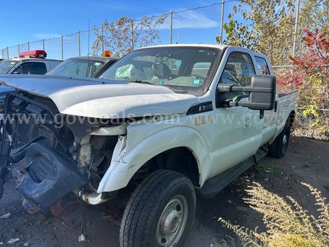2013 Ford F-350 SD XL Crew Cab 4WD