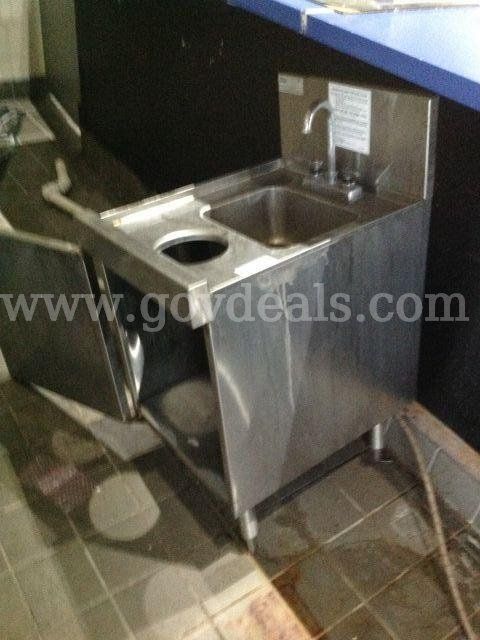 Glas-Tender Mdl SWB-18-DW Bar sink
