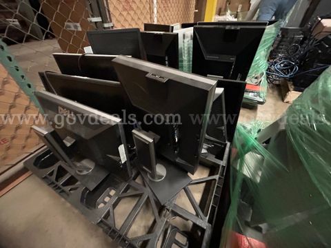 2 PALLETS of Dell Monitors & iMac Computers