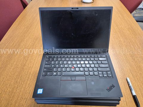 Lot of 5 Lenovo ThinkPad X1 Carbon - 6th Generation Laptops