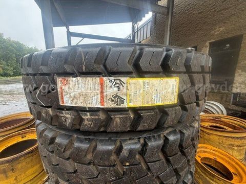 315/80r22.5 Tires X5