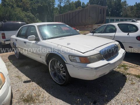 2000 Mercury Grand Marquis GS
