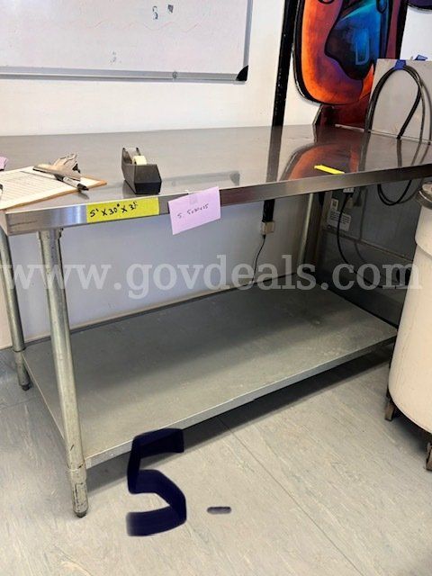 Commercial Stainless Steel Work Table with Undershelf – 5' x 30" x 35"