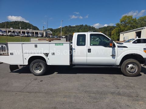2015 Ford F-350 SD XL SuperCab Long Bed DRW 4WD