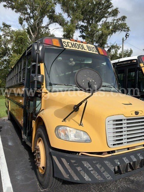 2009 Thomas C2 School Bus