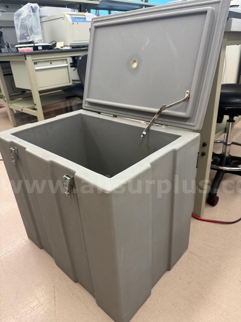 ThermoSafe Dry Ice Chest