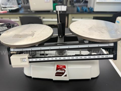 2 Ea. OHAUS Corp Harvard Trip Double-Pan Balances