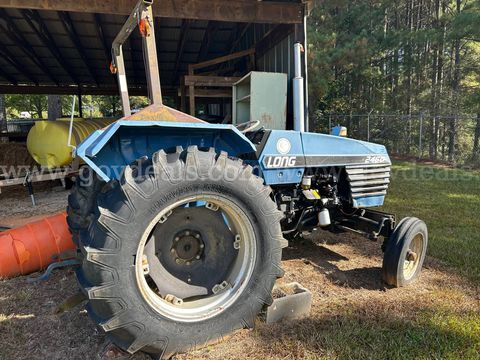 Long 2460 Farm Tractor