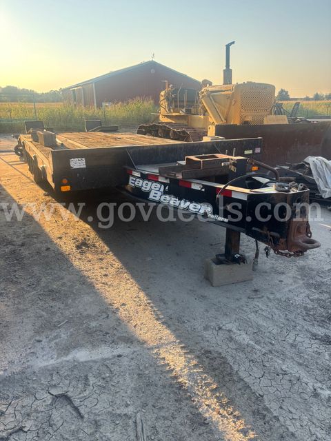 2011 Eager Beaver 2 axle Flatbed Trailer.
