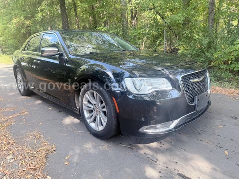 2017 Chrysler 300