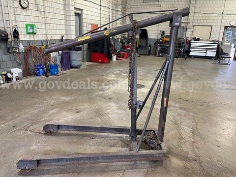 Engine Crane