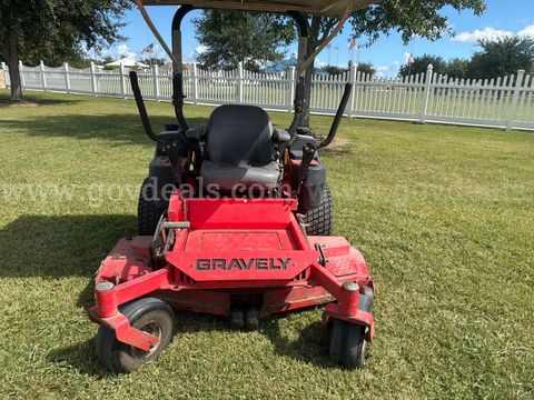 72" Gravely ProTurn 266 Commercial Lawnmower