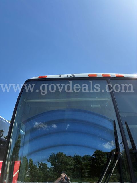 2018 Prevost X345PLB