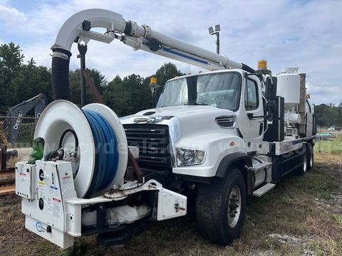 2018 Freightliner 114SD