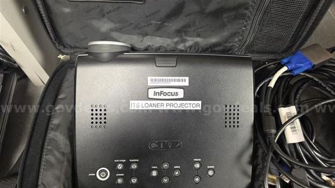 2 Projectors