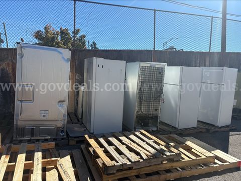 (16) Scrap Refrigerators (Do Not Work For Scrap Only)