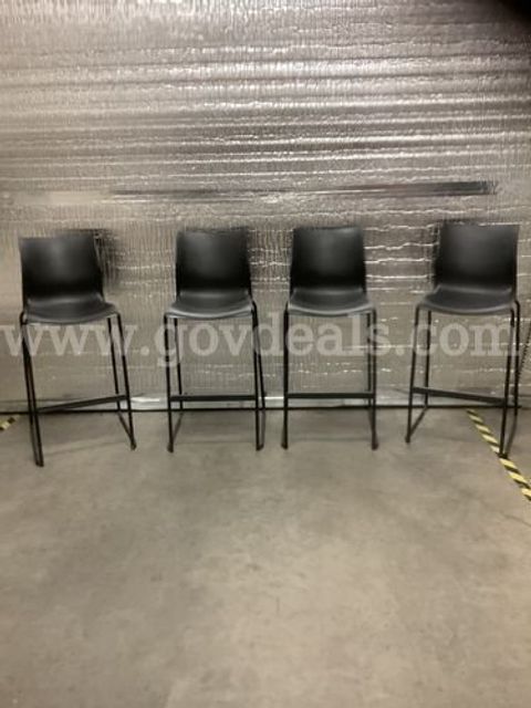Various Chairs (227983 BT)