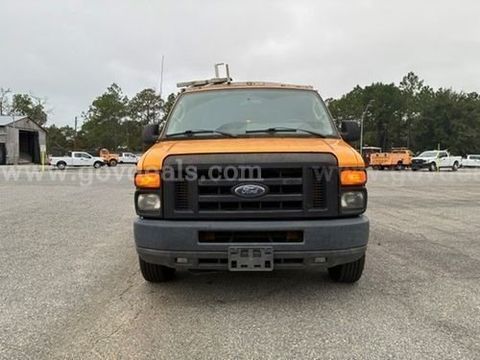 2012 Ford Econoline E-250( 227973 TM:DOT)