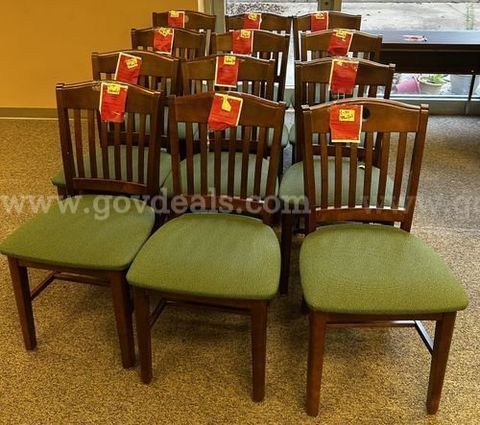 Chairs (228304 Tm)