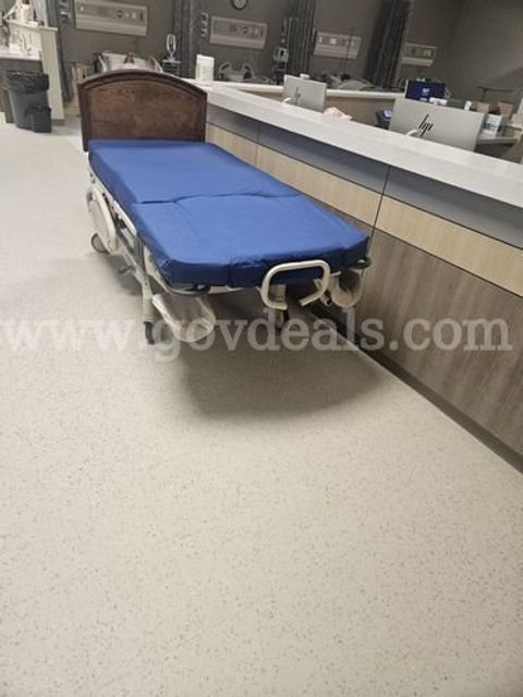 Hospital Bed (228448 BT)