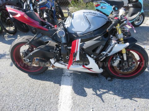 2023 Suzuki GSX-R750